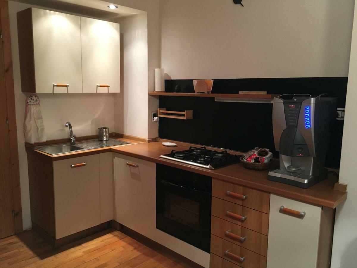 Happy House Apartment Губио Екстериор снимка