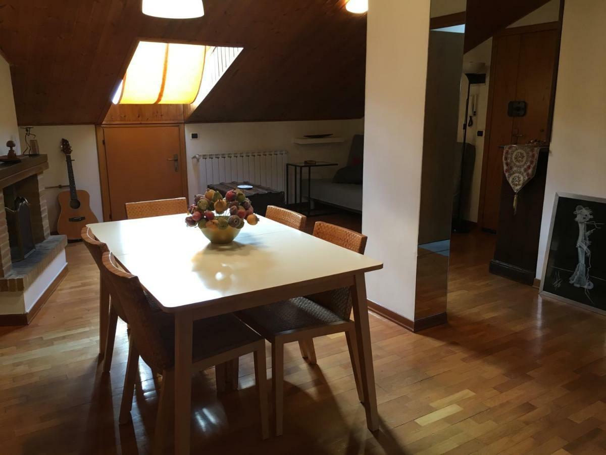 Happy House Apartment Губио Екстериор снимка